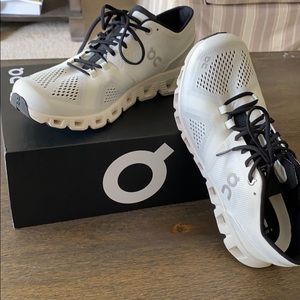 NWOT ON Running Sneakers